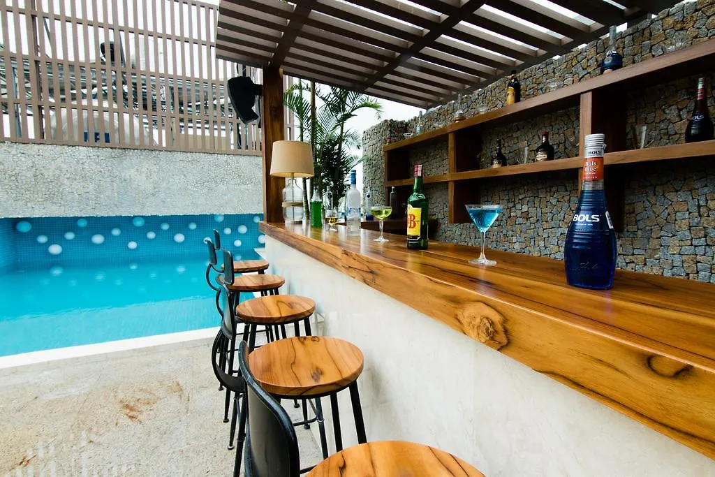 A&Em Signature Hotel Ho Chi Minh City 4*,